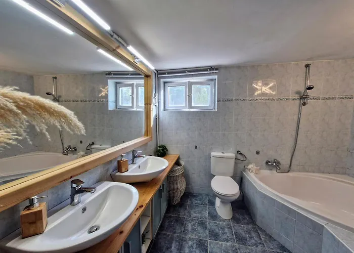 Panorama Vendeghaz * Pécsely